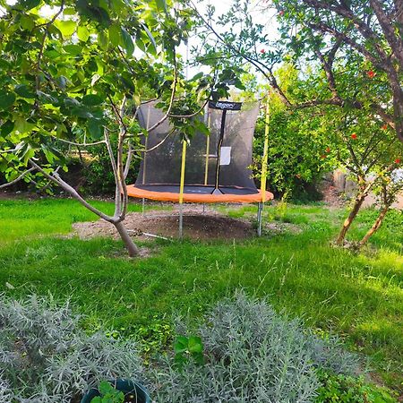 Apartment Lamaro Kaštela Zewnętrze zdjęcie
