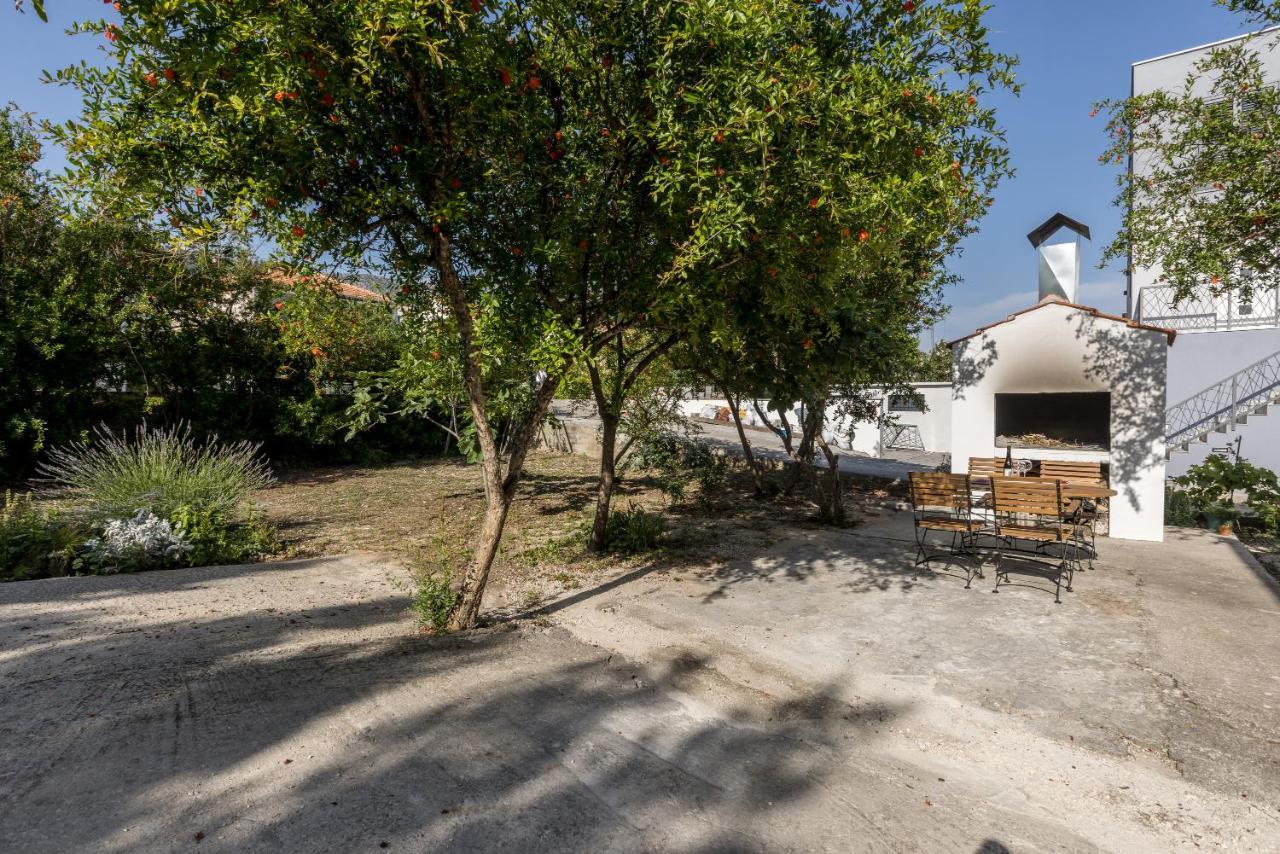 Apartment Lamaro Kaštela Zewnętrze zdjęcie